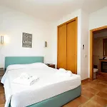 B39 - Marina Hill Daire Lagos