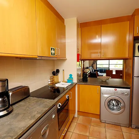 B39 - Marina Hill דירה *