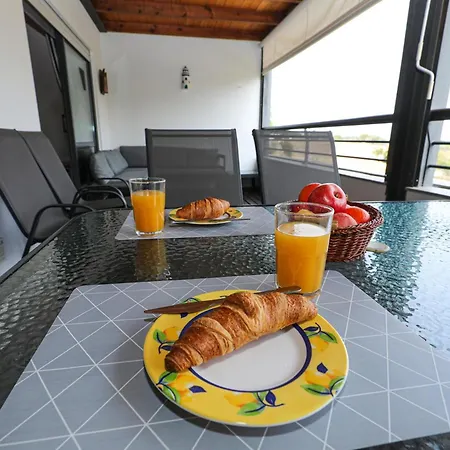 B39 - Marina Hill Apartment *