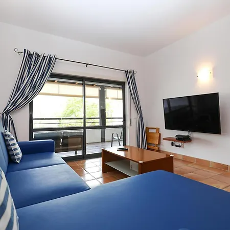 B39 - Marina Hill Apartment *
