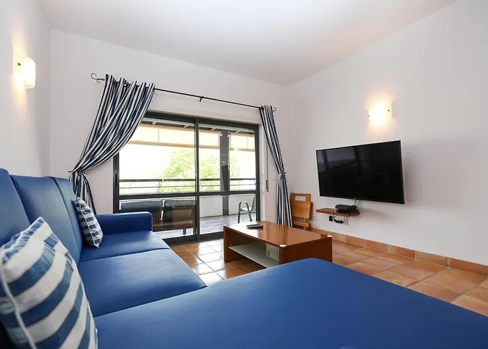 B39 - Marina Hill Appartement *